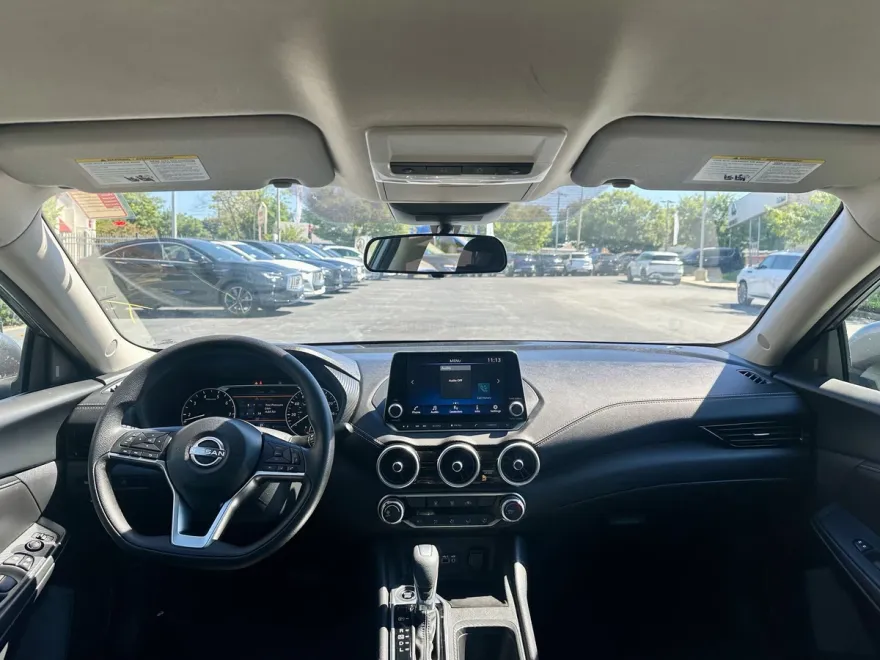 2024 Nissan Sentra SV photo 1