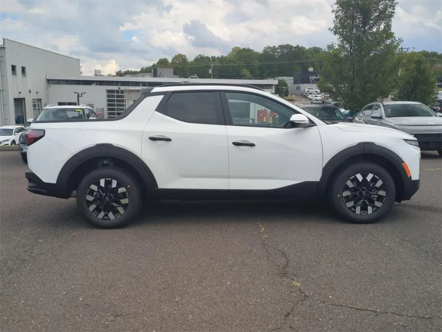 2026 Hyundai Santa Cruz SEL photo 1