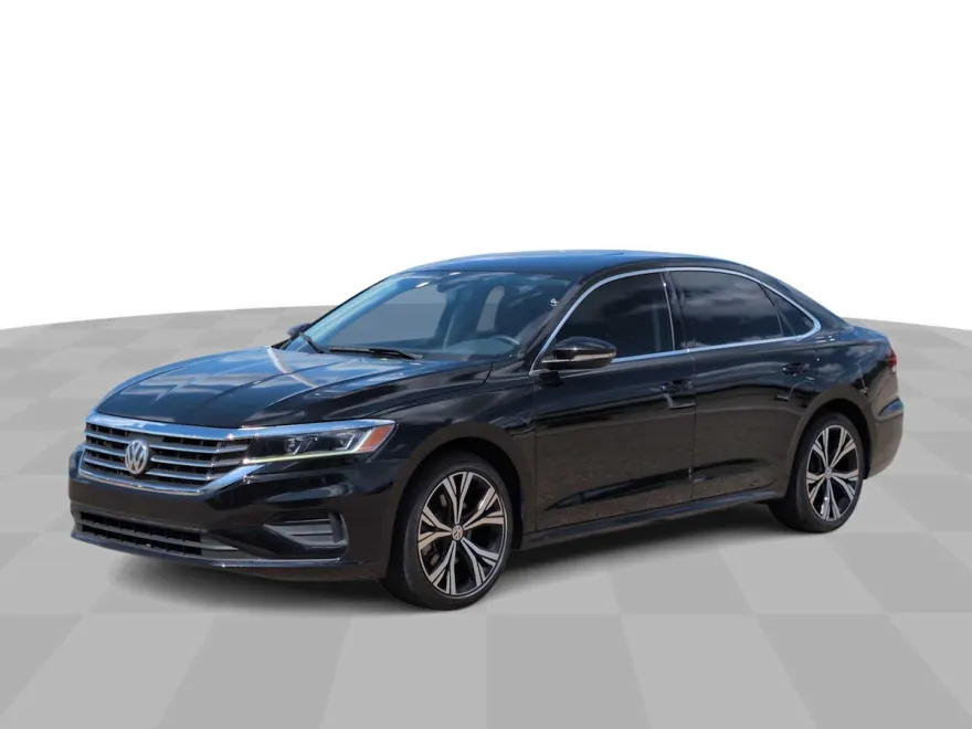 2022 Volkswagen Passat 2.0T SE photo 1