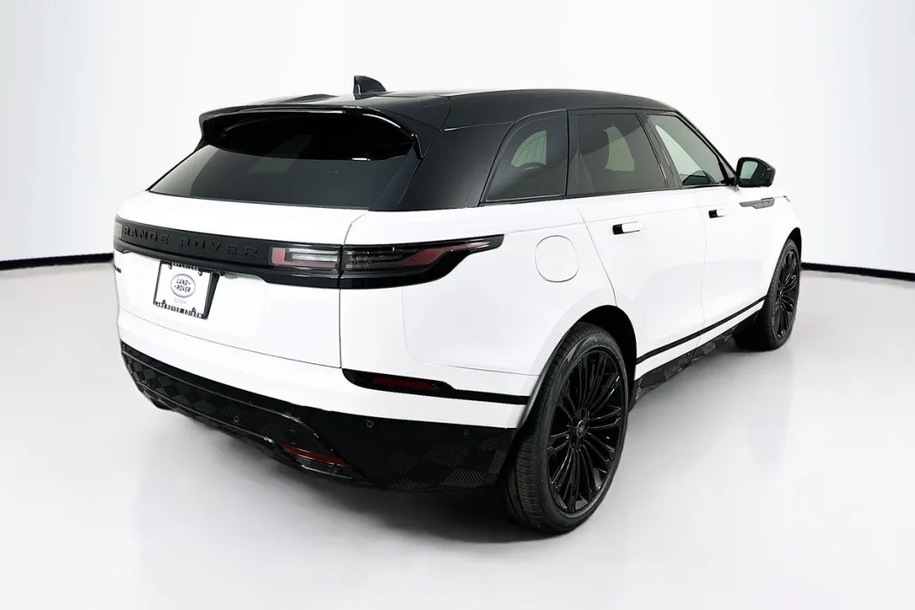 2026 Land Rover Range Rover Velar SE photo 1