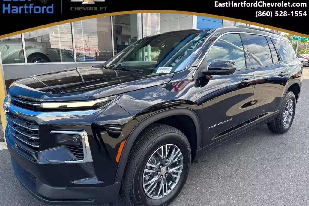 2026 Chevrolet Traverse photo 1