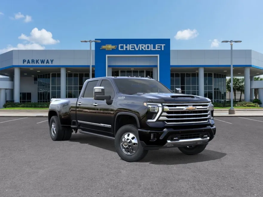 2025 Chevrolet Silverado 3500HD High Country photo 1