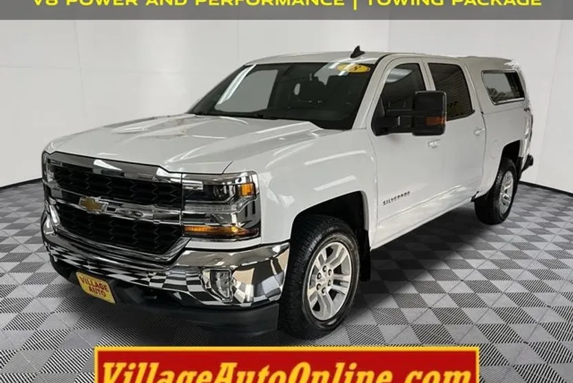 2018 Chevrolet Silverado 1500 LT photo 1