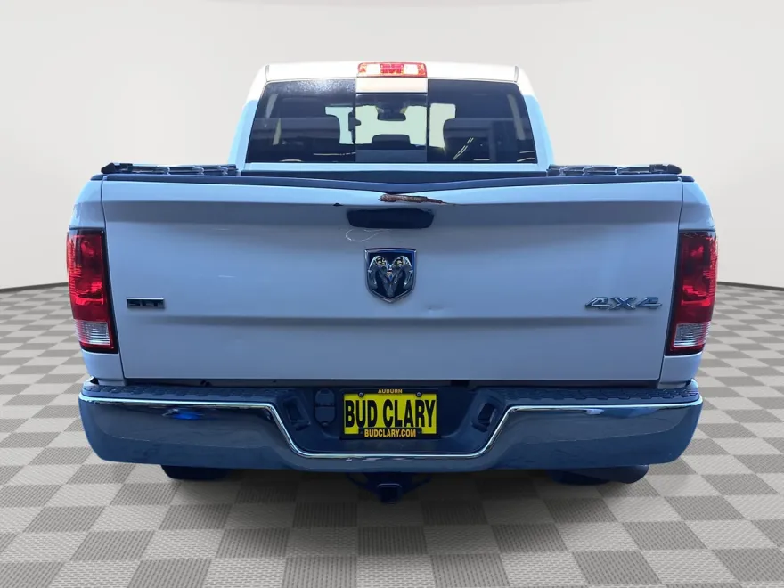 2019 Ram 1500 Classic SLT photo 1