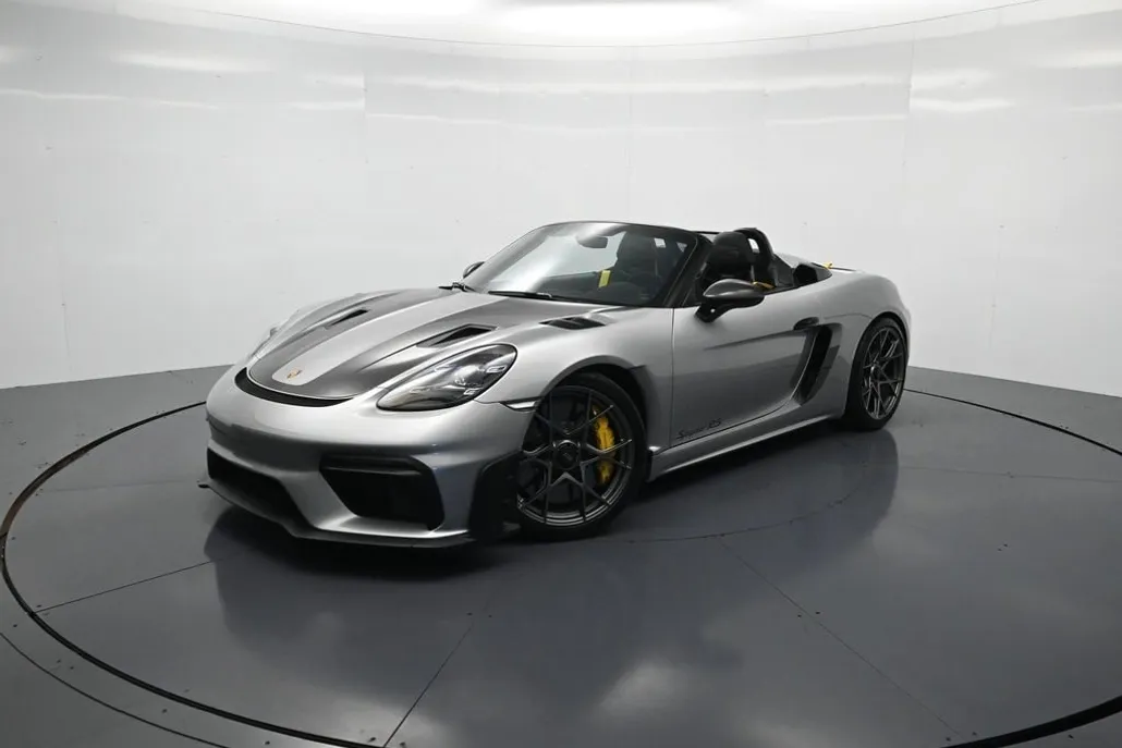 2025 Porsche Boxster Spyder photo 1