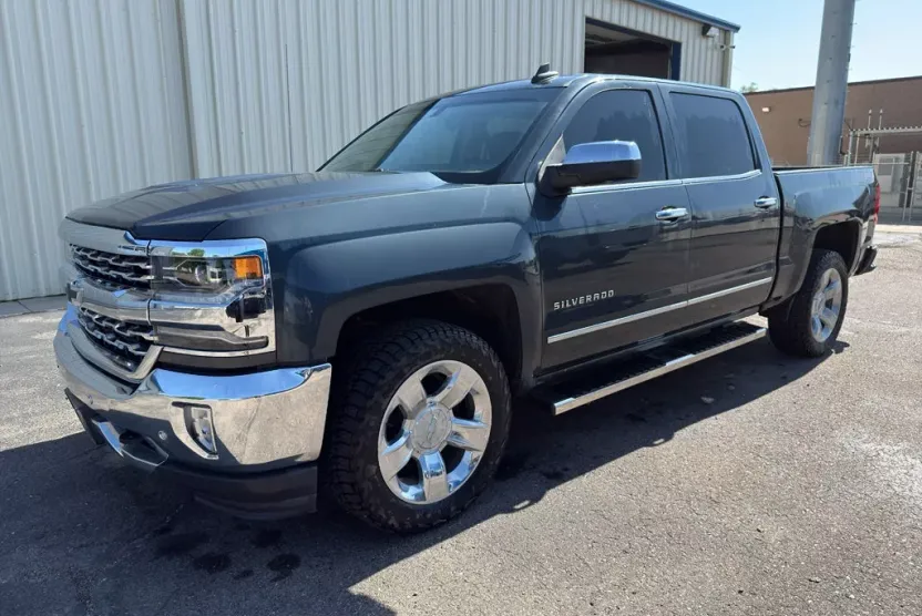2018 Chevrolet Silverado 1500 LTZ photo 1
