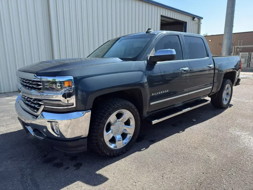 2018 Chevrolet Silverado 1500 LTZ photo 1