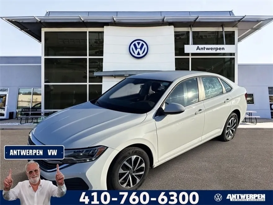 2024 Volkswagen Jetta S photo 1