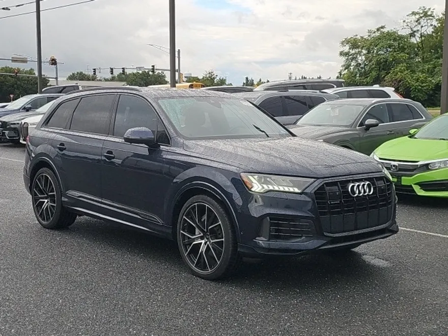 2023 Audi Q7 55 Prestige photo 1