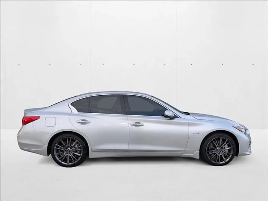 2016 Infiniti Q50 3.0t Red Sport 400 photo 1