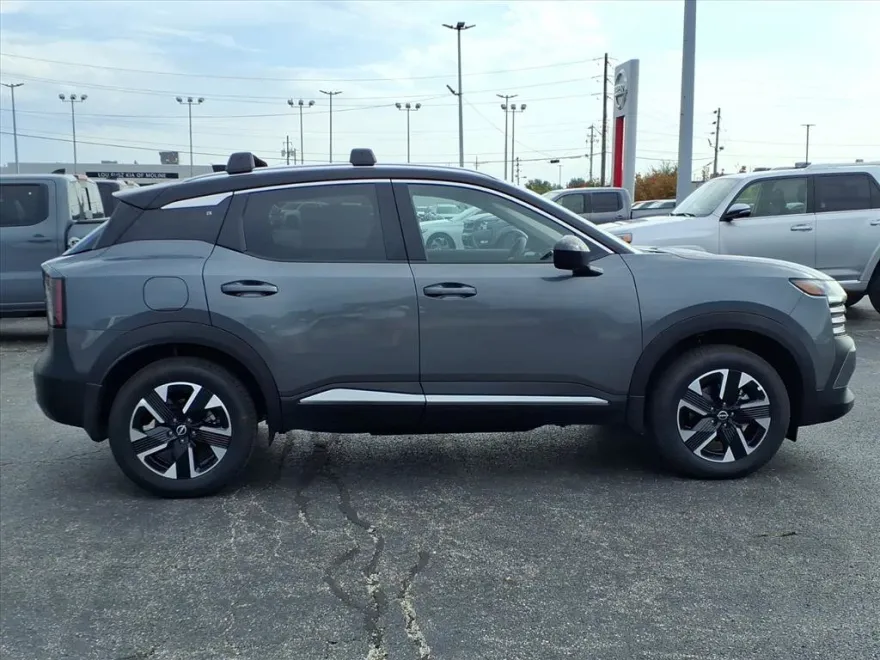 2026 Nissan Kicks SV photo 1