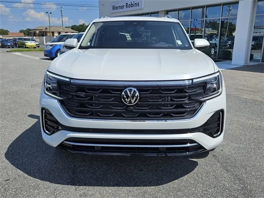 2026 Volkswagen Atlas SEL Premium R-Line photo 1
