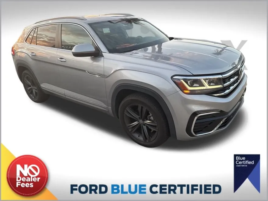 2022 Volkswagen Atlas Cross Sport V6 SEL R-Line photo 1