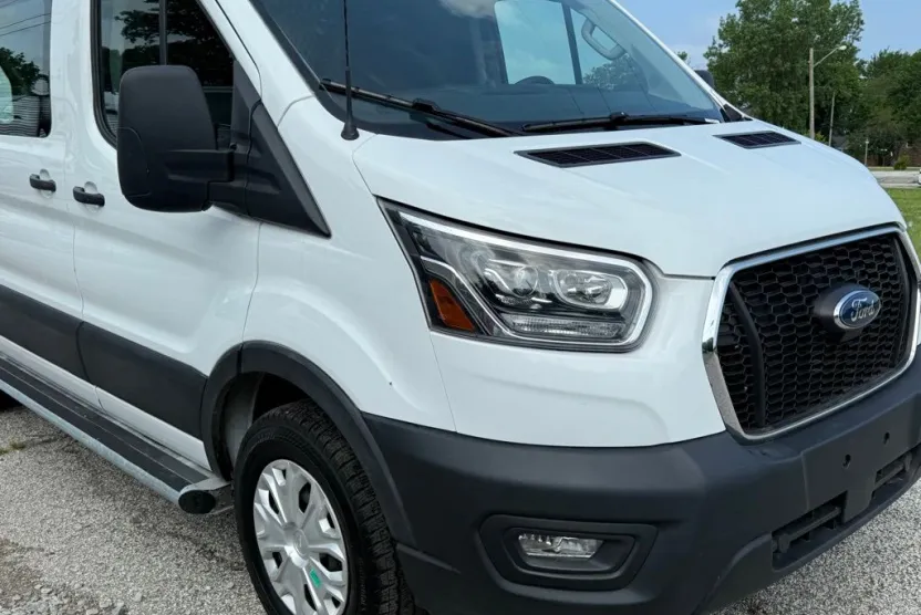 2023 Ford Transit photo 1
