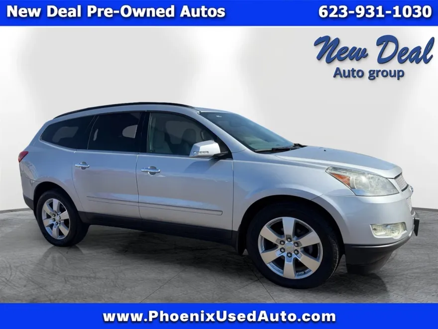 2012 Chevrolet Traverse LTZ photo 1