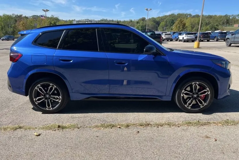 2025 Bmw X1 XDrive28i photo 1