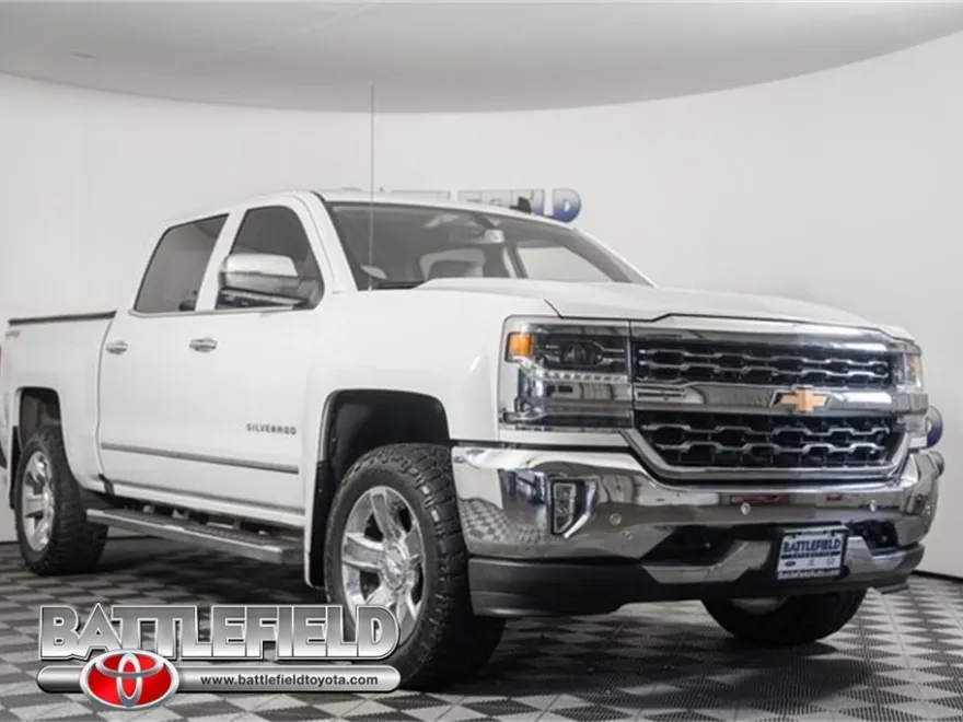 2017 Chevrolet Silverado 1500 LTZ photo 1