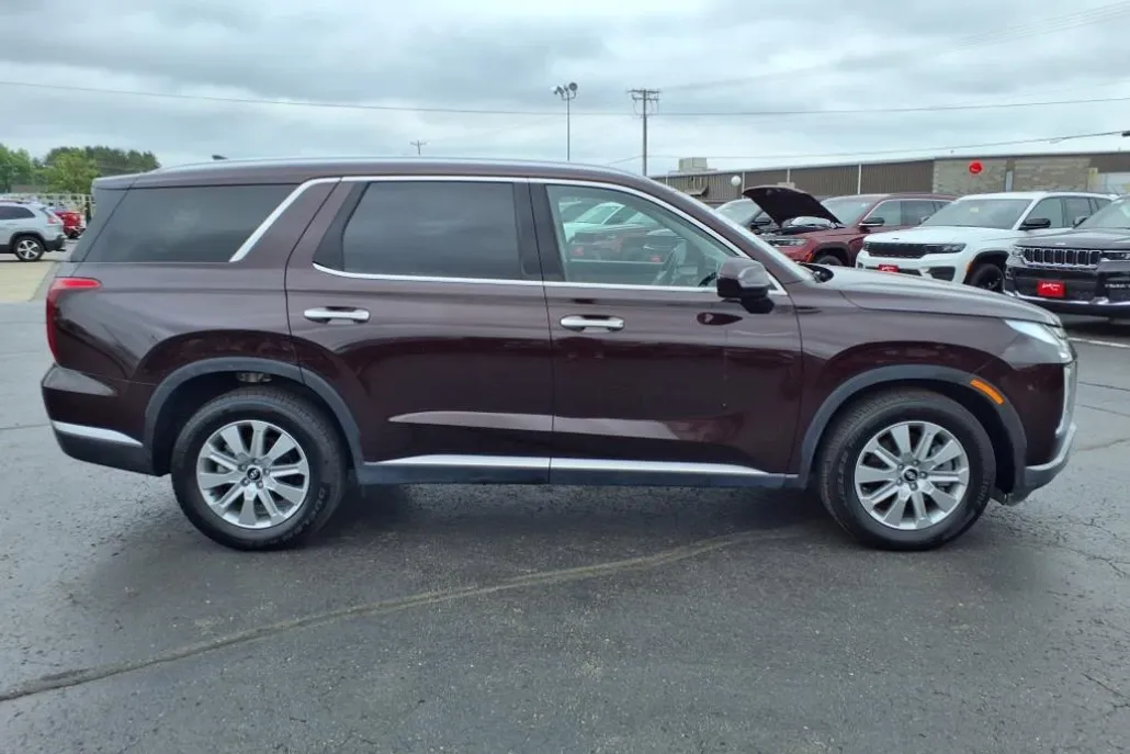 2025 Hyundai Palisade SEL photo 1