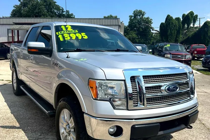 2012 Ford F-150 XLT photo 1