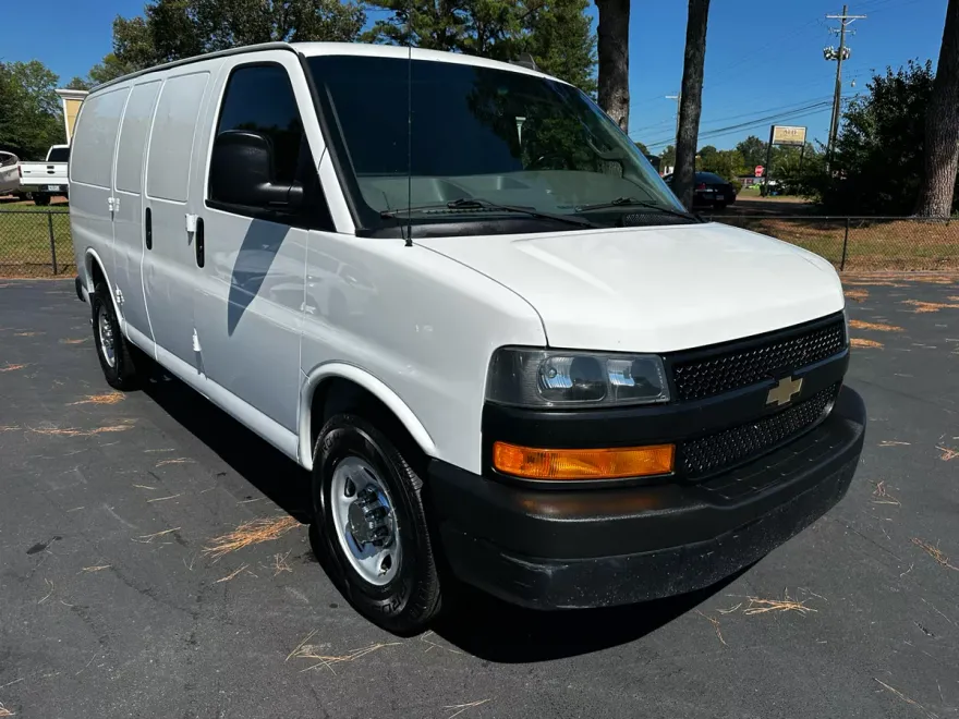 2019 Chevrolet Express Cargo Van photo 1