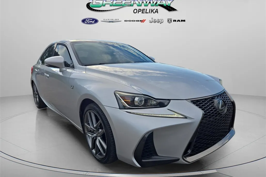 2017 Lexus IS 200t F SPORT photo 1