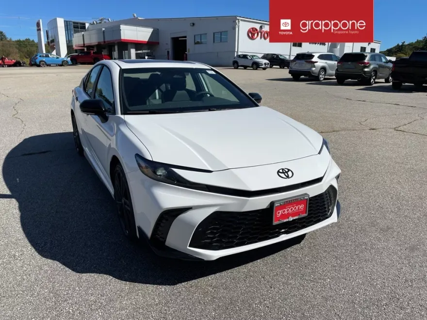 2026 Toyota Camry photo 1