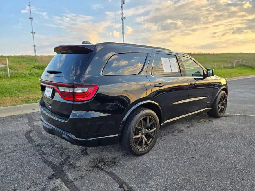 2025 Dodge Durango R/T photo 1