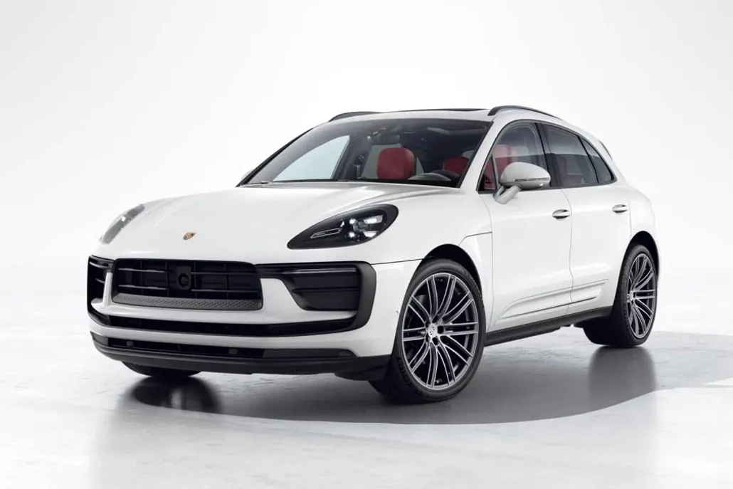 2026 Porsche Macan T photo 1