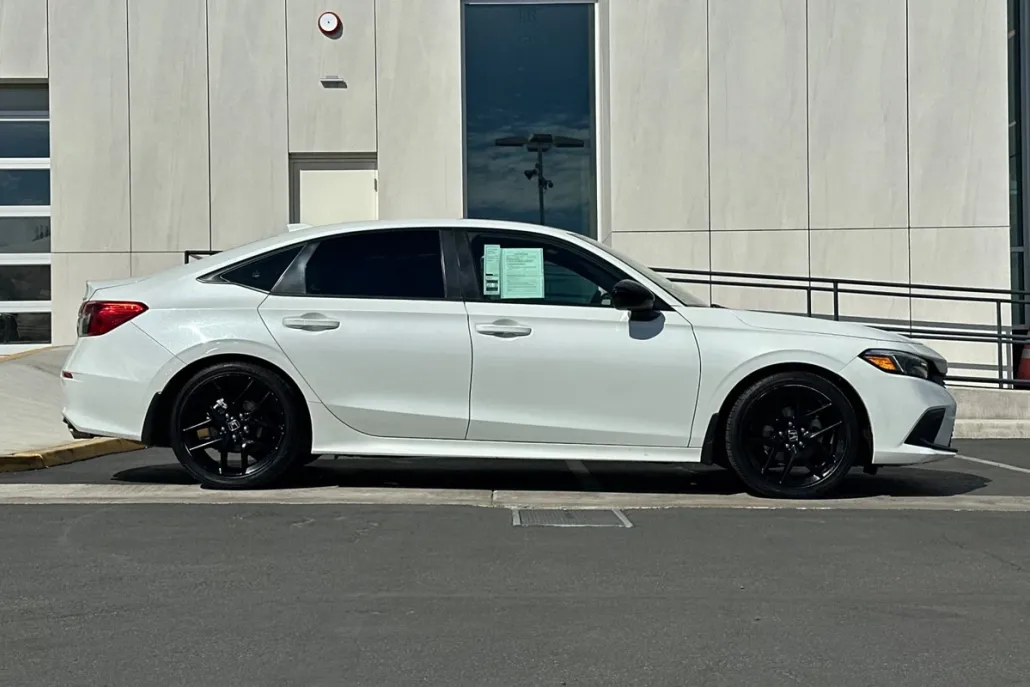 2022 Honda Civic Sport photo 1
