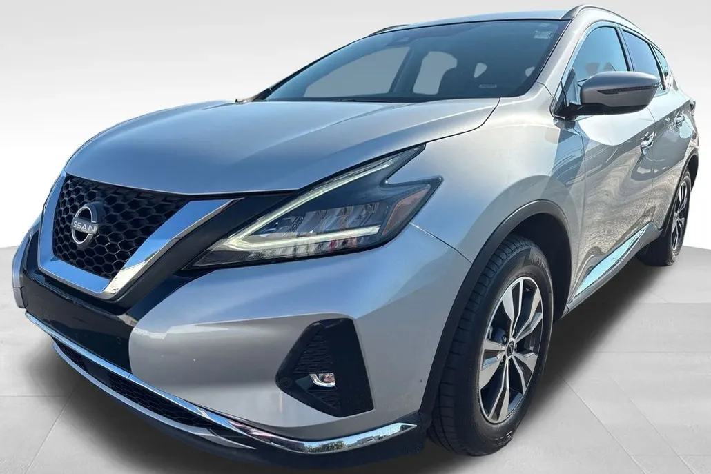 2023 Nissan Murano SV photo 1