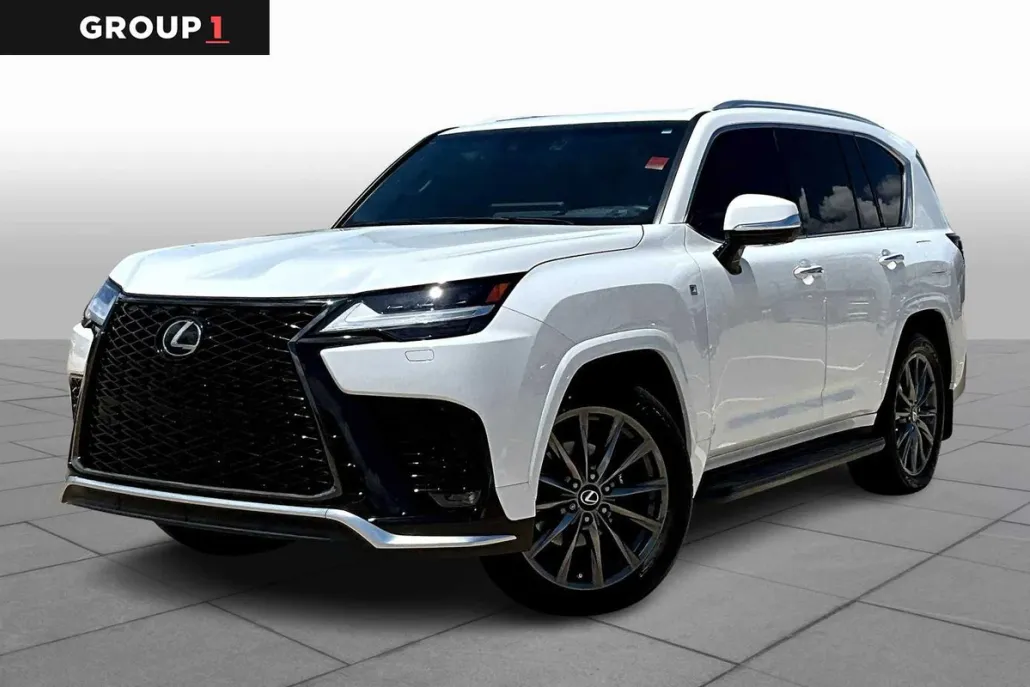 2024 Lexus LX 600 F SPORT photo 1