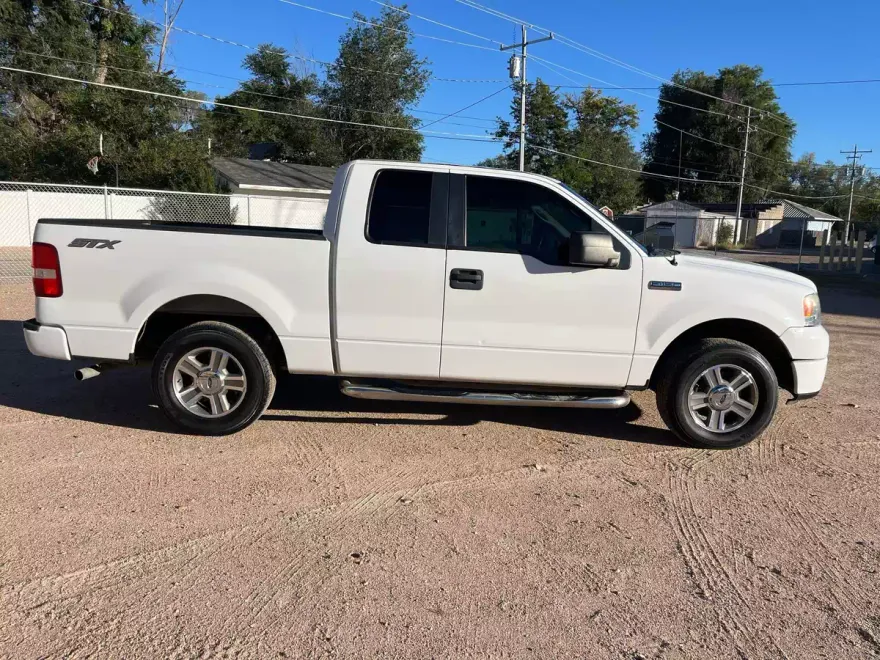2008 Ford F-150 STX photo 1