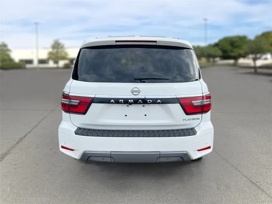 2021 Nissan Armada Platinum photo 1