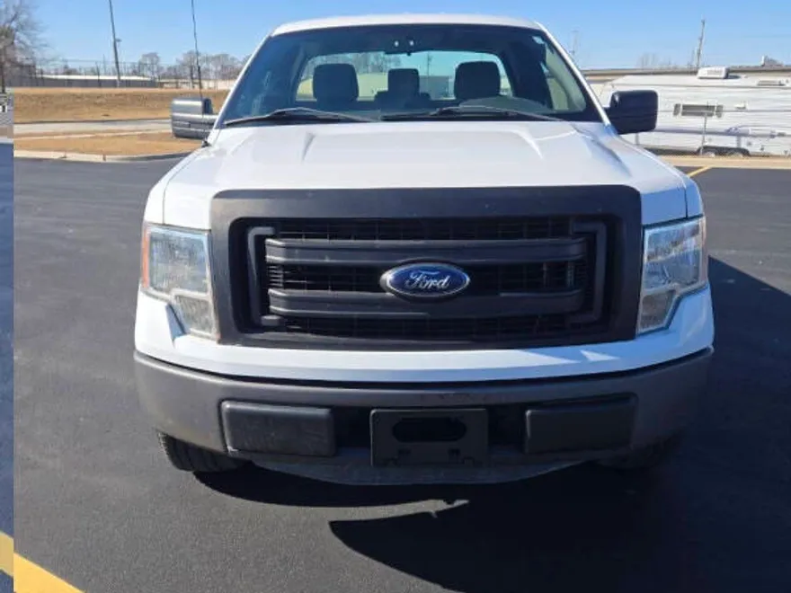 2013 Ford F-150 XL photo 1