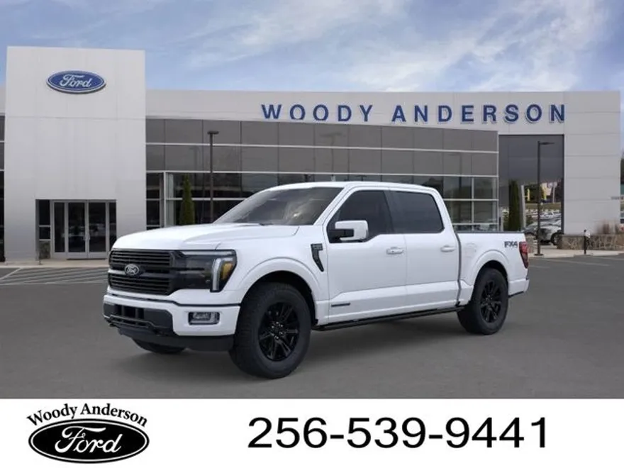2025 Ford F-150 Platinum photo 1