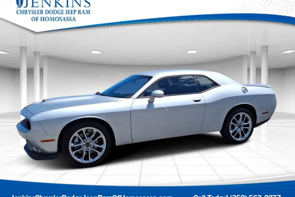 2022 Dodge Challenger GT AWD photo 1