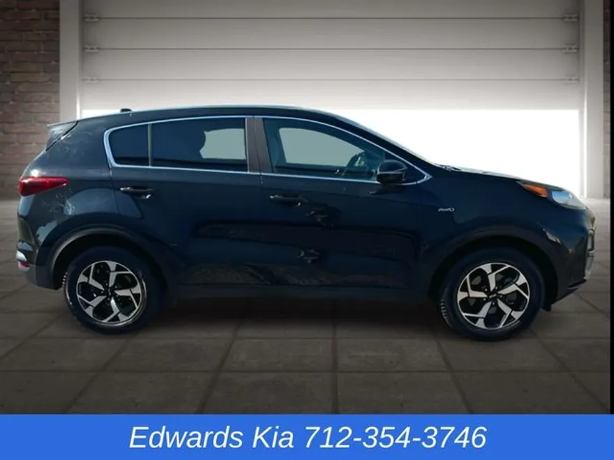 2020 Kia Sportage LX photo 1