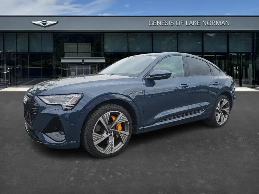 2023 Audi e-tron Sportback S line Prestige photo 1