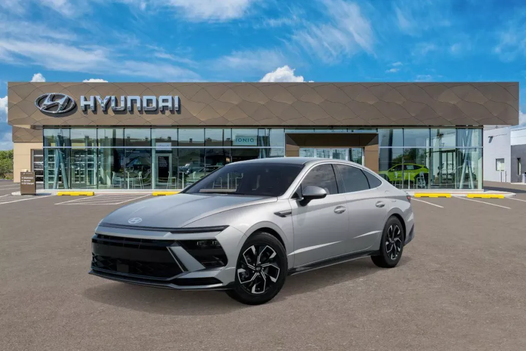 2025 Hyundai Sonata SEL photo 1