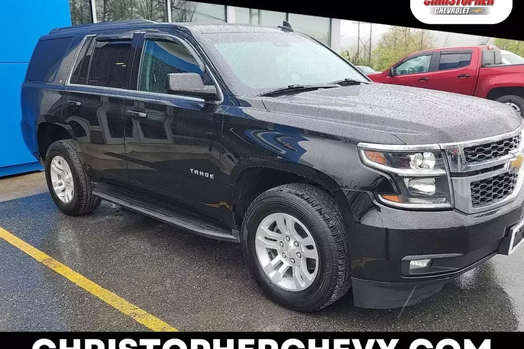 2019 Chevrolet Tahoe LT photo 1