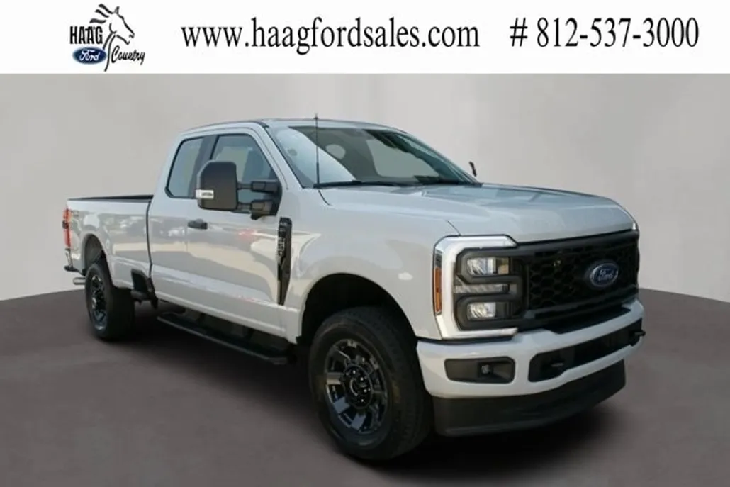2025 Ford F-350 photo 1