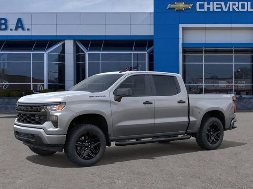 2026 Chevrolet Silverado 1500 Custom photo 1