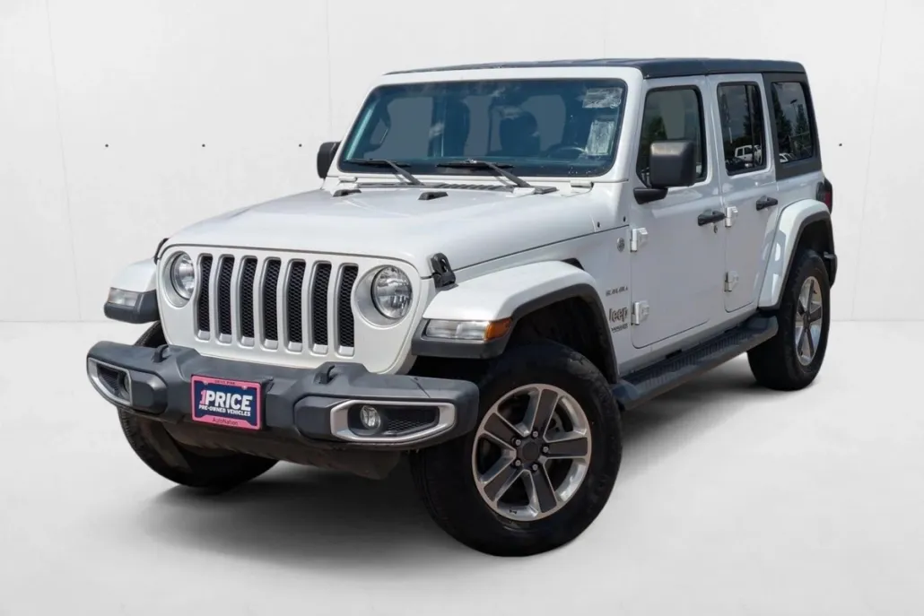 2020 Jeep Wrangler Unlimited Sahara photo 1