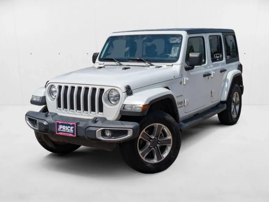 2020 Jeep Wrangler Unlimited Sahara photo 1