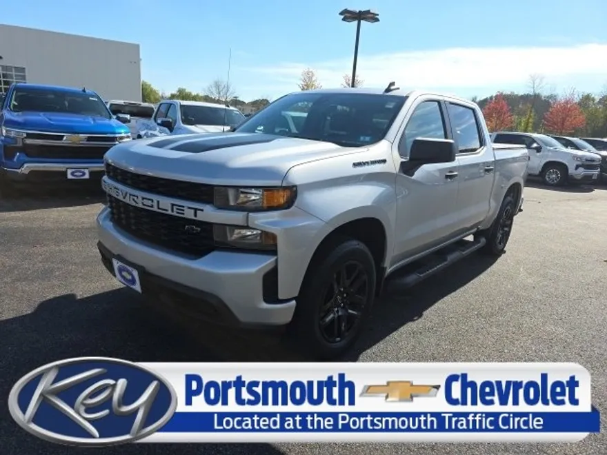 2022 Chevrolet Silverado 1500 Custom photo 1