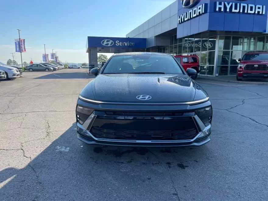 2026 Hyundai Sonata SE photo 1