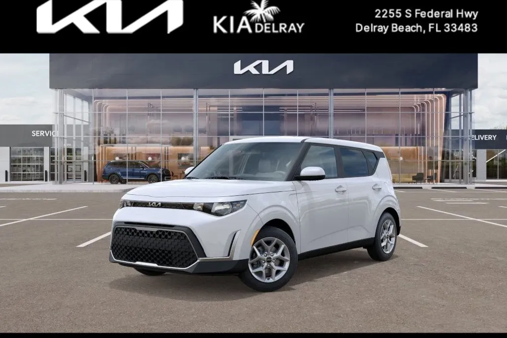 2025 Kia Soul LX photo 1