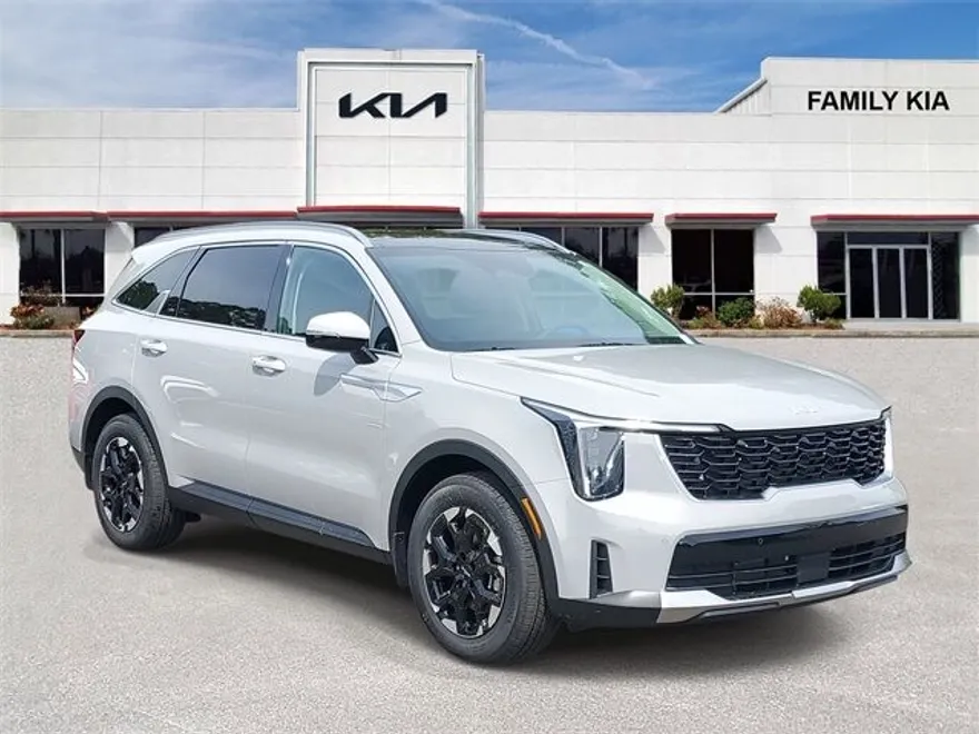 2026 Kia Sorento S photo 1