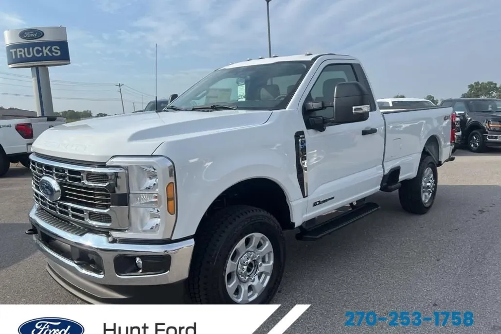 2024 Ford F-350 XLT photo 1