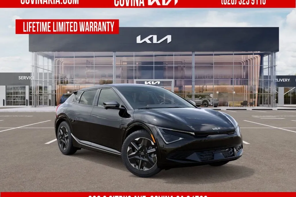 2025 Kia EV6 Wind photo 1